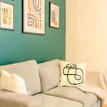 T2 - Ferrand Apartment *