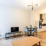 T2 - Ferrand Apartment